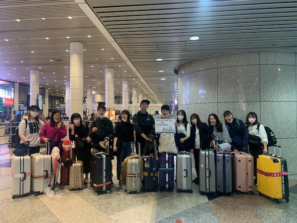 UOWMKDUxRIKKYO & GAKUSHUIN